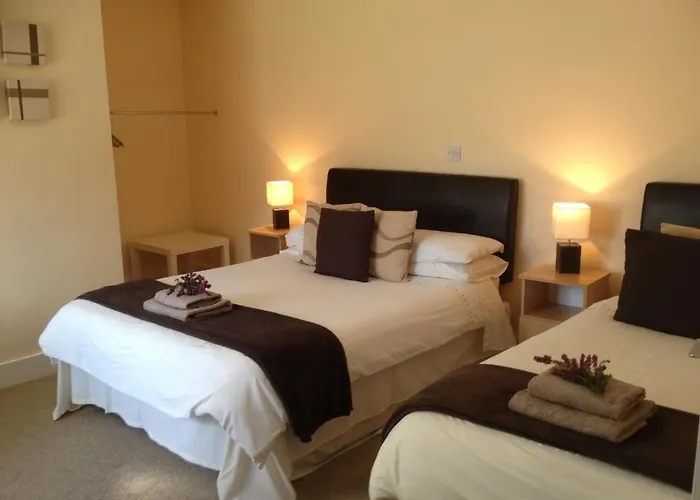 Ashton House Pensión